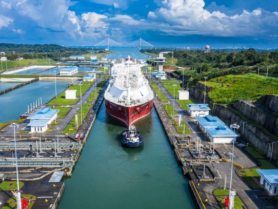 Democratizar La Autoridad Del Canal De Panamá El Periódico De Panamá